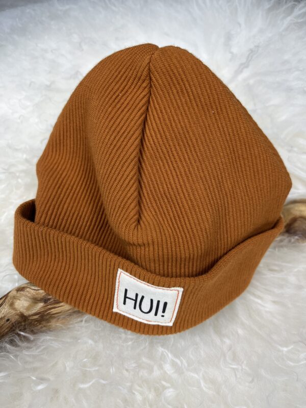 Mützen «Hipster Mütze - Cognac mit HUI» KU 42-45