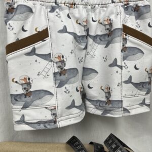 Shorts «kurze Shorts - Astronauten-Fuchs auf Walbesuch» Grösse 92