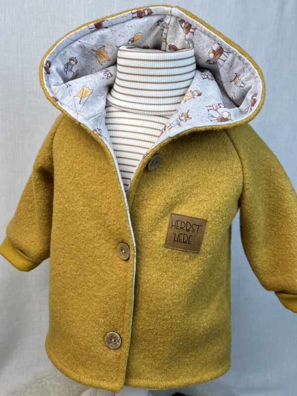WollWALK «WALK-Jacke - Senfgelb mit Herbstwichtel» Grösse 86