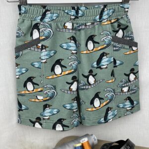 Shorts «lange Shorts - Surfer Pingu» Grösse 116
