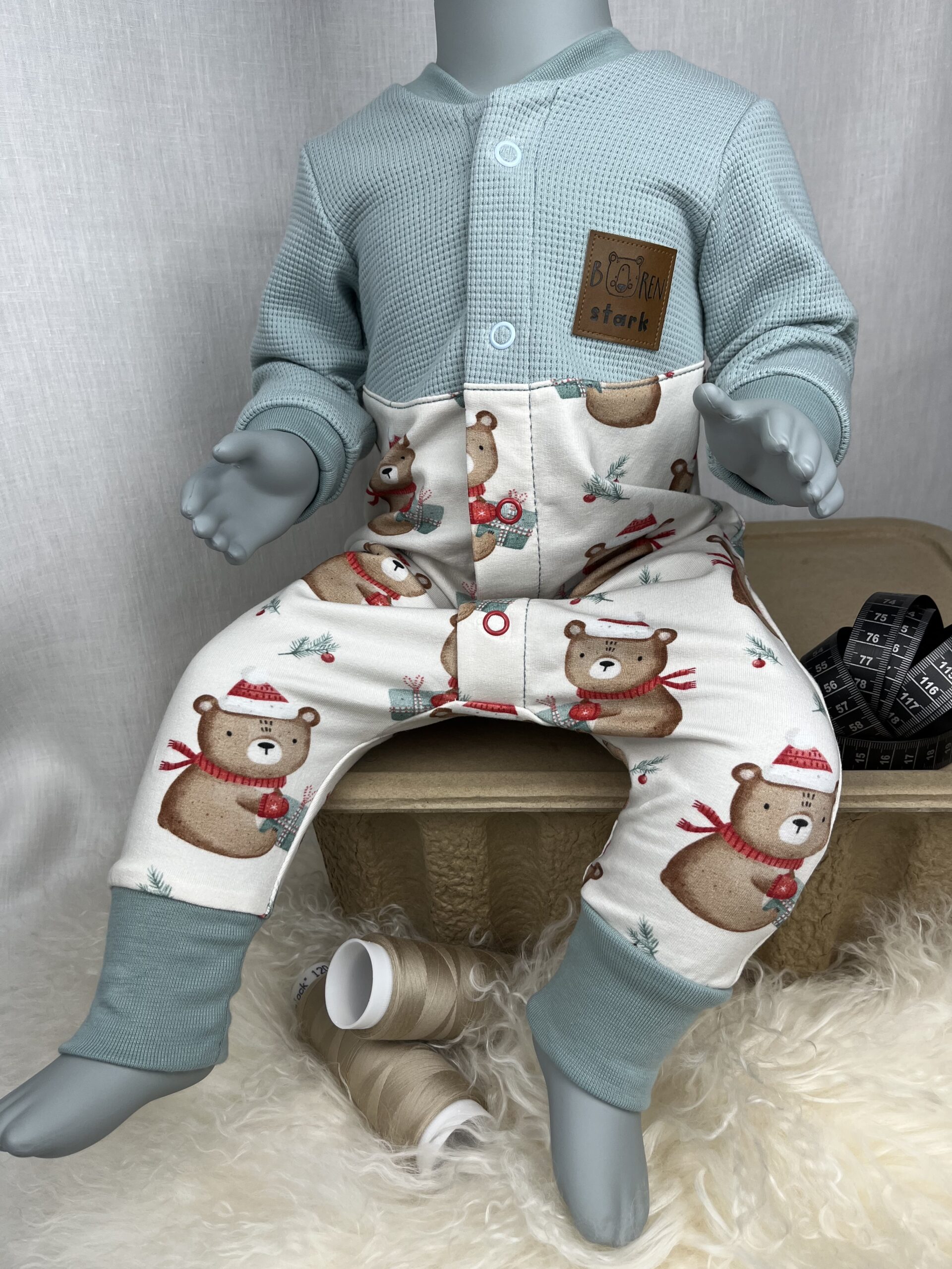 Strampler «Geteilter Langarm Strampler - Geschenk Bär» Grösse 68