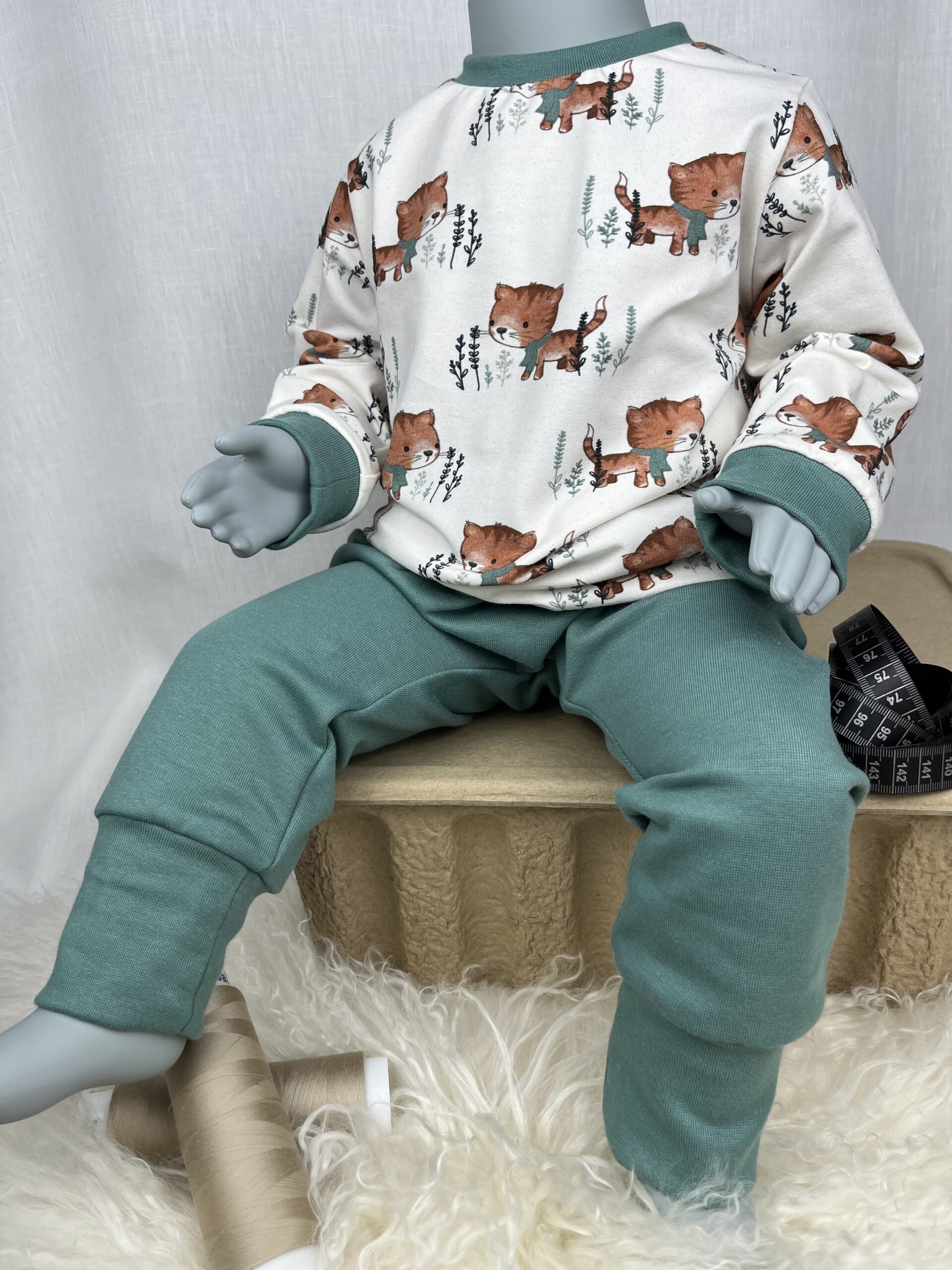 Set «Kuschelanzug - der kleine Kater» Grösse 80