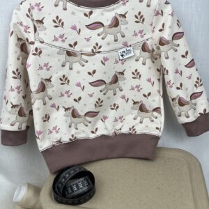 Pullover «Pullover mit Teilung - Einhorn» Grösse 86